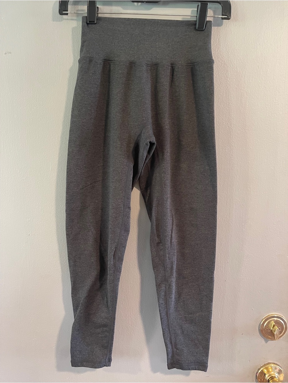 P'tula FEATHERTECH Sculpt Capri Legging Size M‎